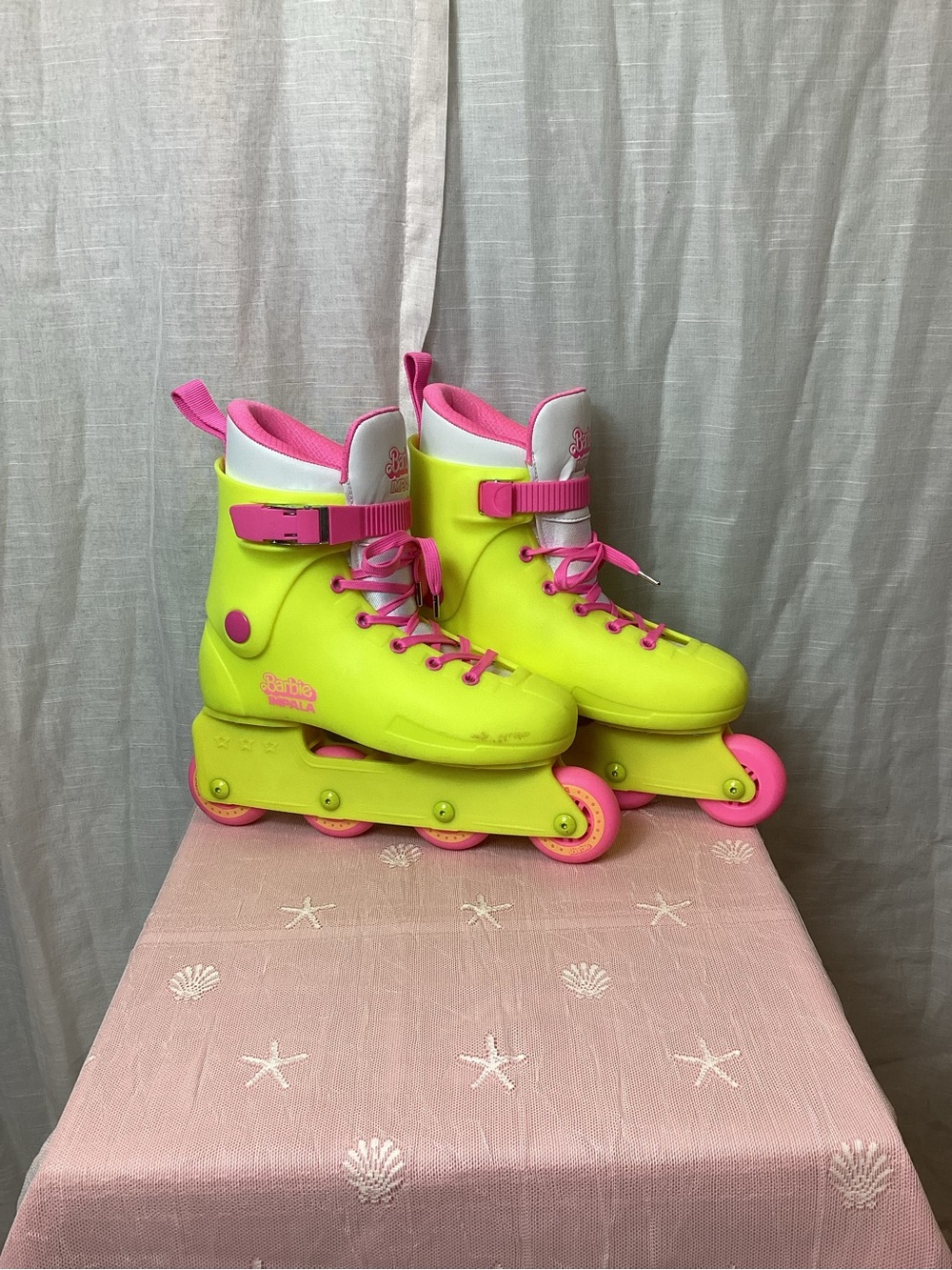 Barbie Impala Light-speed Inline Roller-skates; Size: 8